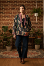 Load image into Gallery viewer, Kantha Jacket Short(Free Size)
