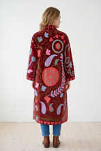 Load image into Gallery viewer, Velvet Suzani Long Jacket
