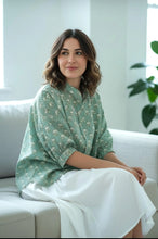 Load image into Gallery viewer, Blockprint Cotton shirt, Free size
