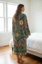 Load image into Gallery viewer, Velvet Suzani Long Jacket
