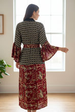 Load image into Gallery viewer, Vintage Sari Kimono Long
