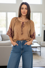 Load image into Gallery viewer, Bella Silk Top
