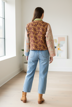 Load image into Gallery viewer, Kantha Jacket Short M/L
