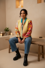 Load image into Gallery viewer, Kantha Jacket Short S/M
