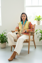 Load image into Gallery viewer, Kantha Jacket Short S/M

