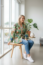 Load image into Gallery viewer, Kantha Suzani Coat
