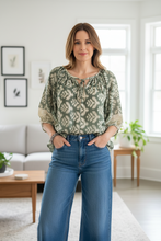 Load image into Gallery viewer, Bella Silk Top
