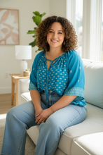 Load image into Gallery viewer, Bella Silk Top
