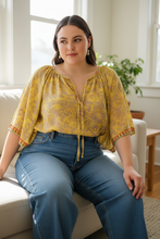 Load image into Gallery viewer, Bella Silk Top
