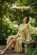 Load image into Gallery viewer, Vintage Sari Kimono Long
