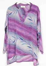 Load image into Gallery viewer, Silk Sari Shirt
