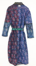 Load image into Gallery viewer, Vintage Sari Kantha Jacket long
