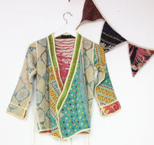 Load image into Gallery viewer, Kantha Jacket 8-10yrs
