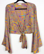 Load image into Gallery viewer, Sari Wrap Top
