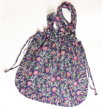 Load image into Gallery viewer, Block Printed Bags/Tote
