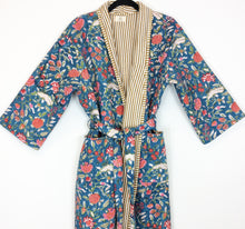 Load image into Gallery viewer, Quilted Long Robe/Jacket
