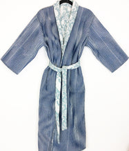 Load image into Gallery viewer, Quilted Long Robe/Jacket
