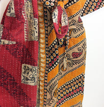 Load image into Gallery viewer, Vintage Sari Kantha Robe/Jacket
