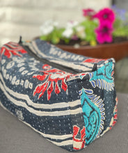 Load image into Gallery viewer, Kantha Toiletry Bag Big
