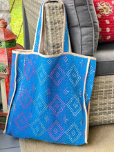 Load image into Gallery viewer, Sari Kantha Tote Bag
