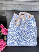 Load image into Gallery viewer, Sari Kantha Tote Bag
